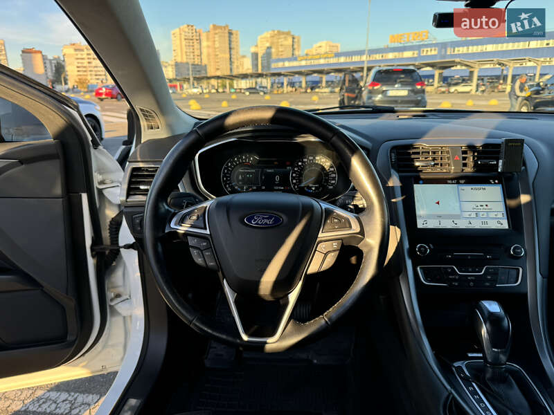 Лифтбек Ford Mondeo 2018 в Киеве
