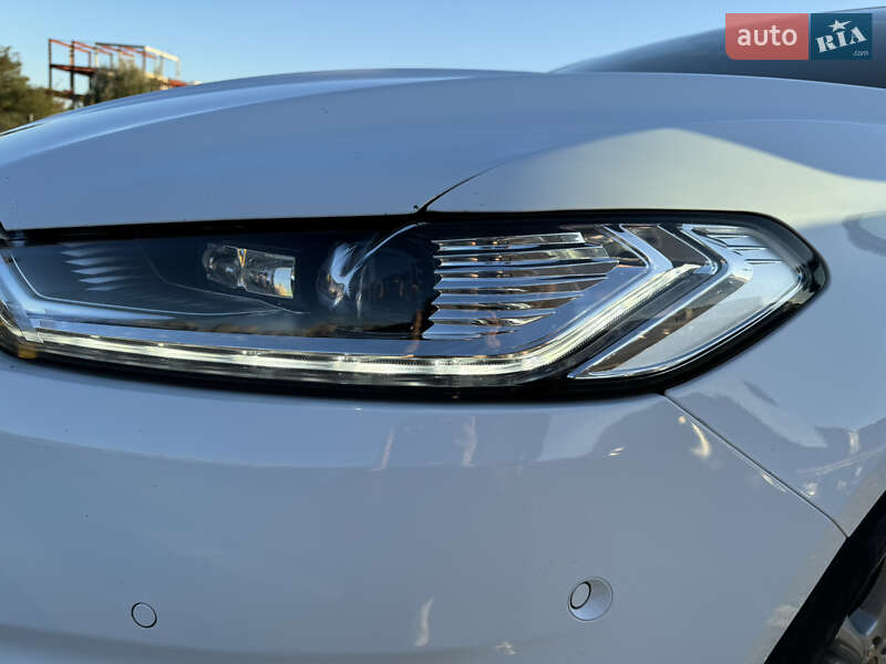 Лифтбек Ford Mondeo 2018 в Киеве