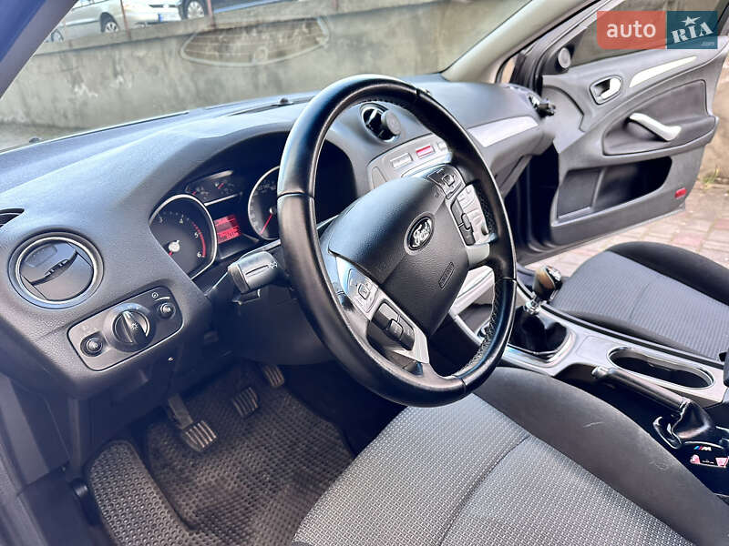 Седан Ford Mondeo 2008 в Івано-Франківську
