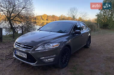 Седан Ford Mondeo 2012 в Василькові