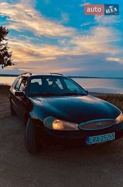 Универсал Ford Mondeo 2000 в Одессе