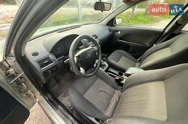 Лифтбек Ford Mondeo 2004 в 
