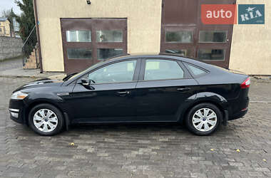 Ліфтбек Ford Mondeo 2013 в Львові