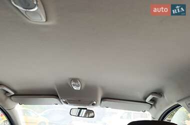 Седан Ford Mondeo 2012 в 