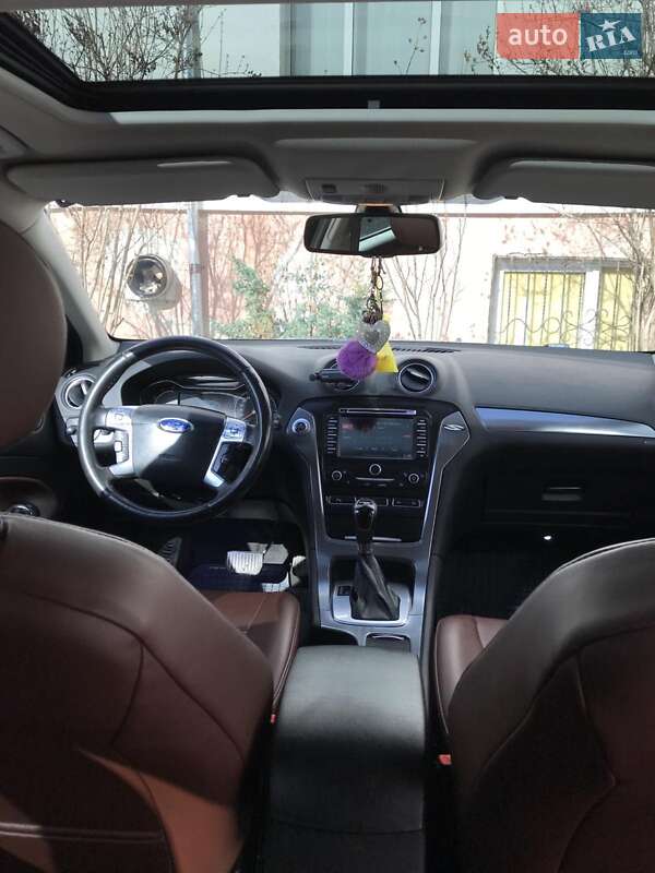 Универсал Ford Mondeo 2014 в Долине фото 23 Универсал Ford Mondeo 2014 в Долине