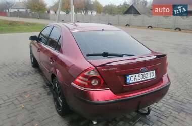 Лифтбек Ford Mondeo 2003 в Золотоноше