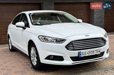 Седан Ford Mondeo 2017 в Києві