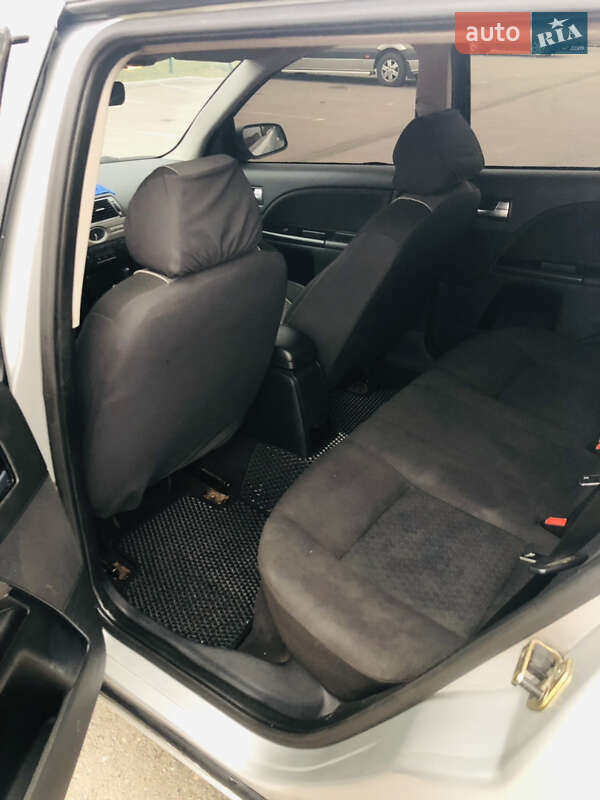 Универсал Ford Mondeo 2004 в Ивано-Франковске