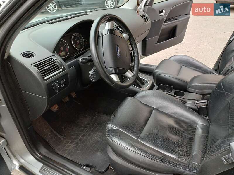 Универсал Ford Mondeo 2002 в Луцке