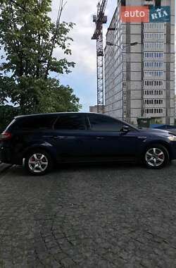 Універсал Ford Mondeo 2011 в Теофіполі