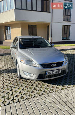 Ліфтбек Ford Mondeo 2007 в Сваляві