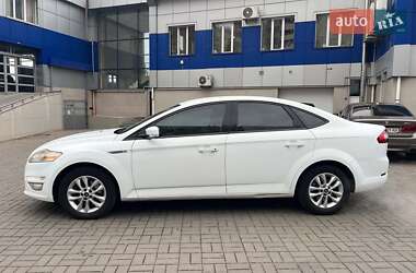 Седан Ford Mondeo 2012 в Одесі