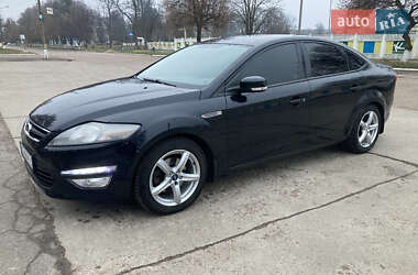 Седан Ford Mondeo 2010 в Варві