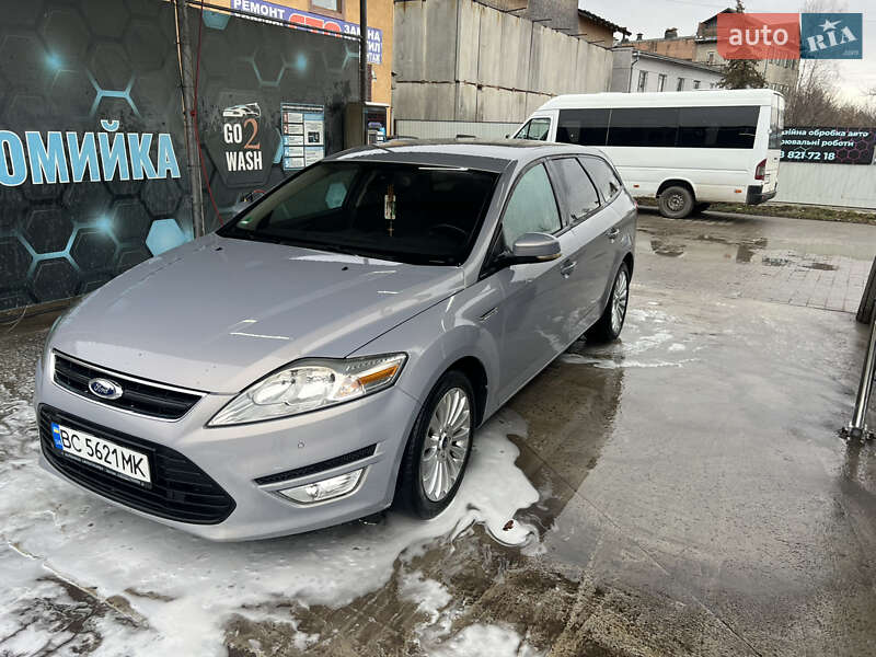 Універсал Ford Mondeo 2010 в Івано-Франківську