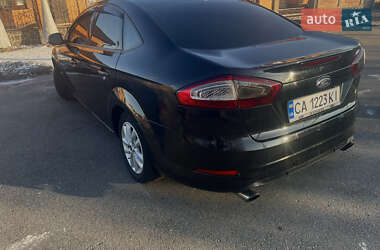 Седан Ford Mondeo 2012 в Шполе