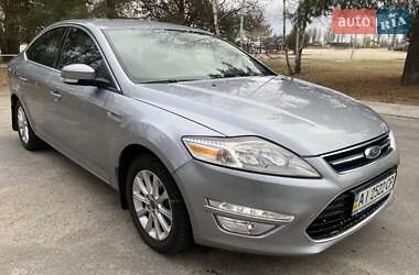 Седан Ford Mondeo 2011 в 