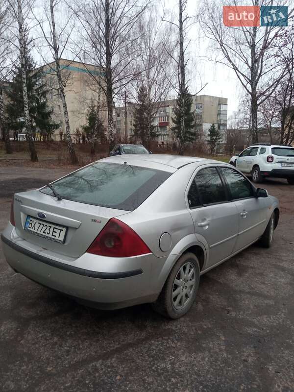 Седан Ford Mondeo 2002 в Кременце