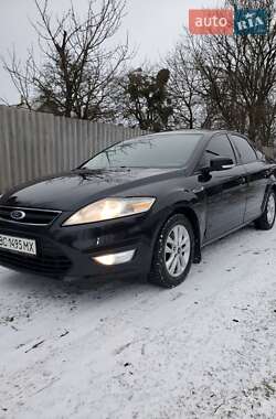 Седан Ford Mondeo 2011 в Кременці