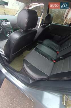 Седан Ford Mondeo 2005 в 