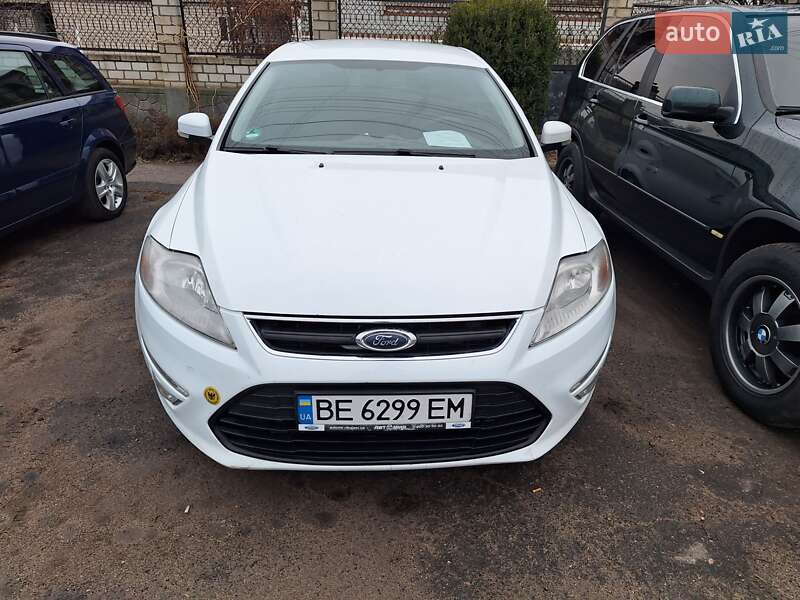 Седан Ford Mondeo 2012 в Баштанке