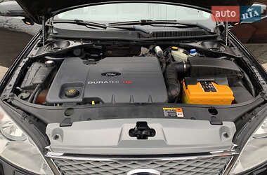 Седан Ford Mondeo 2006 в 