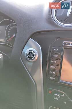 Универсал Ford Mondeo 2011 в 