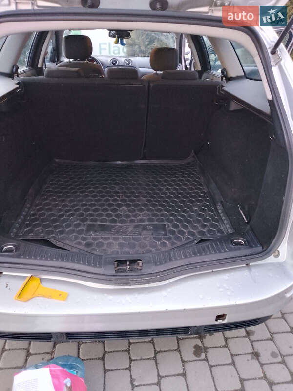 Универсал Ford Mondeo 2013 в Ивано-Франковске
