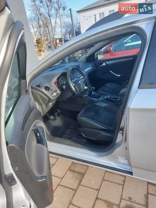 Универсал Ford Mondeo 2011 в Житомире