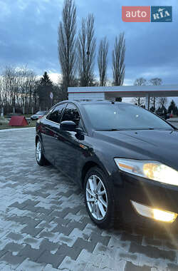 Седан Ford Mondeo 2010 в Львові