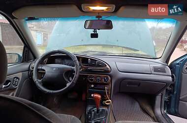 Седан Ford Mondeo 2000 в 
