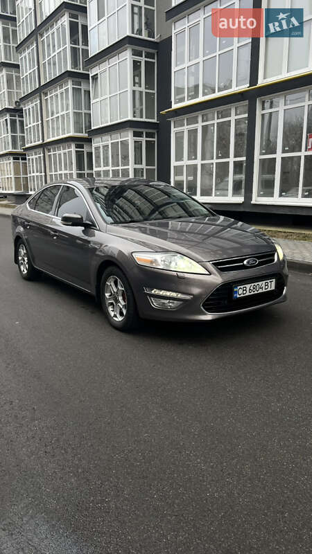 Седан Ford Mondeo 2011 в Чернигове