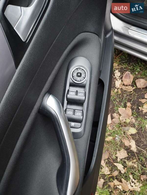 Лифтбек Ford Mondeo 2012 в Кривом Роге