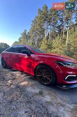 Лифтбек Ford Mondeo 2017 в 