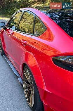 Лифтбек Ford Mondeo 2017 в 