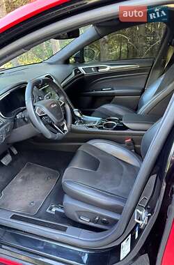Лифтбек Ford Mondeo 2017 в 