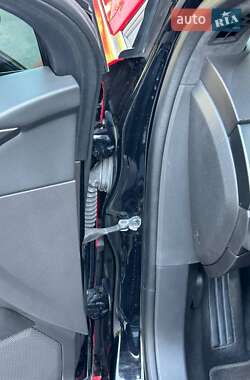 Лифтбек Ford Mondeo 2017 в 