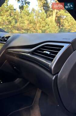 Лифтбек Ford Mondeo 2017 в 