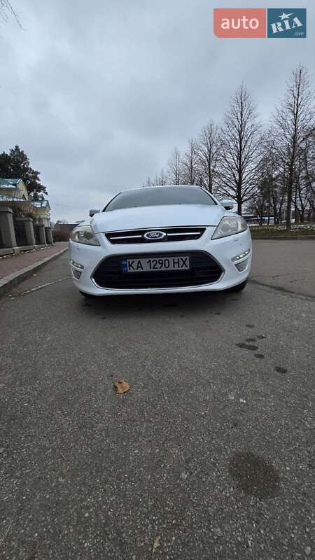 Седан Ford Mondeo 2012 в Умани