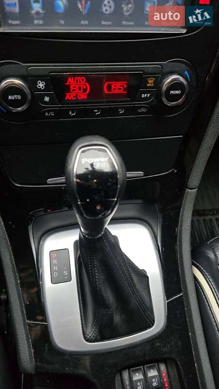 Седан Ford Mondeo 2012 в Умани
