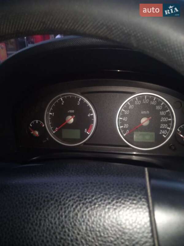 Лифтбек Ford Mondeo 2001 в Киеве