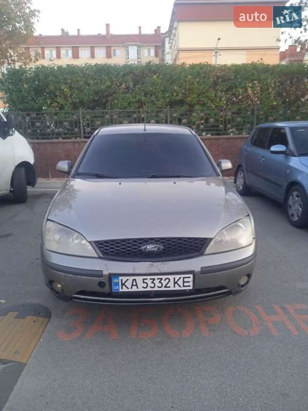 Лифтбек Ford Mondeo 2001 в Киеве