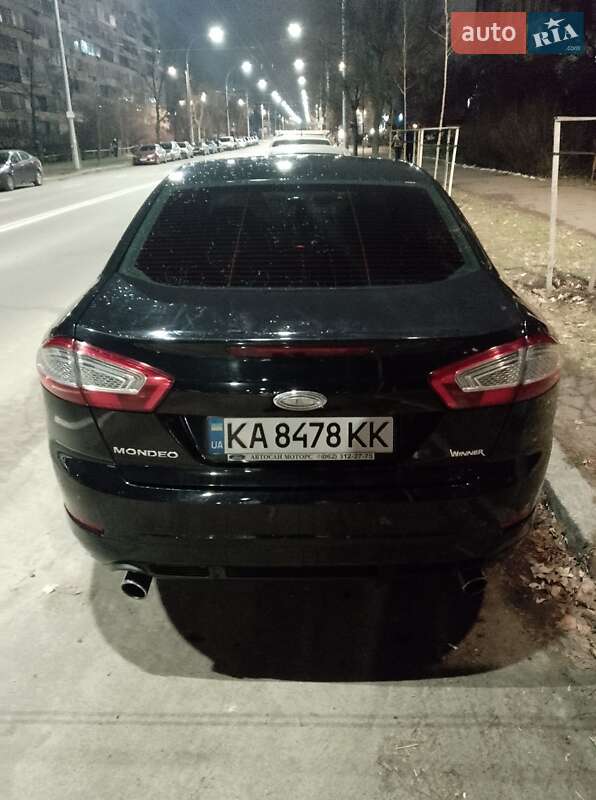 Седан Ford Mondeo 2010 в Киеве