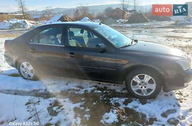 Седан Ford Mondeo 2001 в Сколе