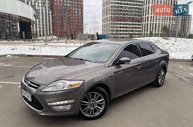 Седан Ford Mondeo 2011 в Києві