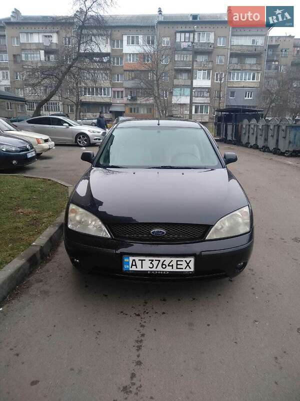 Седан Ford Mondeo 2002 в 