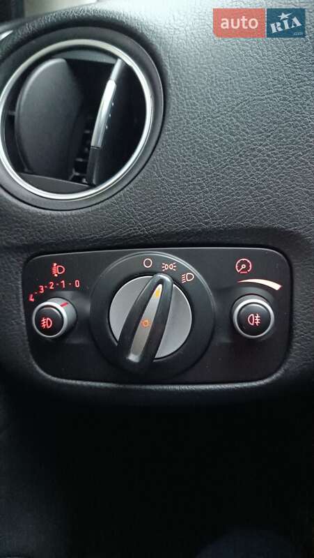 Седан Ford Mondeo 2011 в Києві