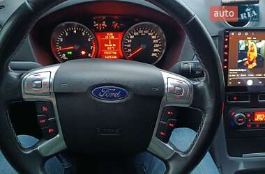 Седан Ford Mondeo 2011 в Киеве