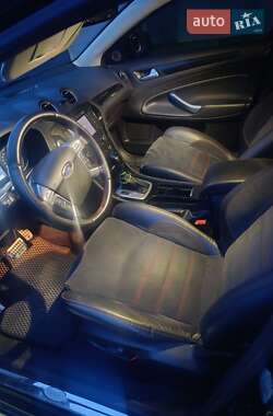 Универсал Ford Mondeo 2011 в 