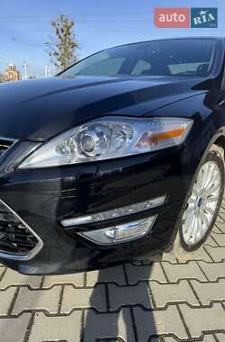 Седан Ford Mondeo 2012 в Львове