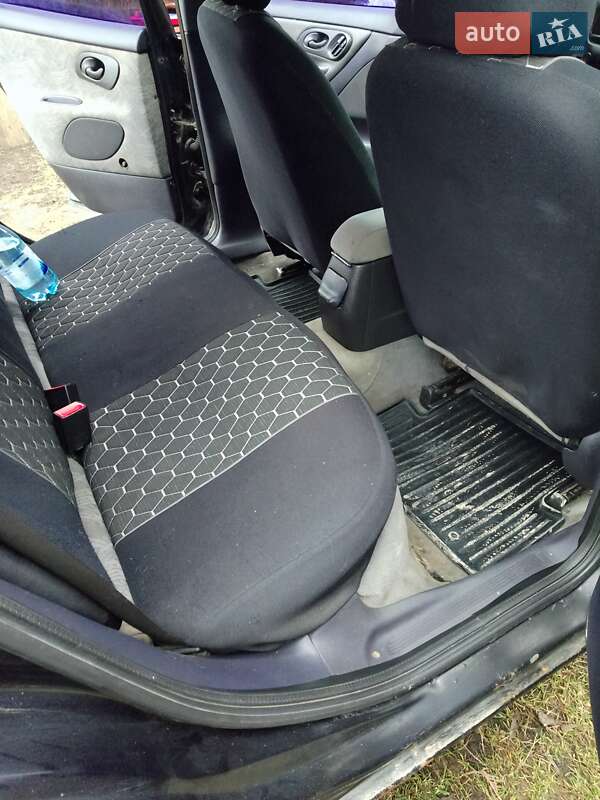 Седан Ford Mondeo 1998 в Каменец-Подольском фото 5 Седан Ford Mondeo 1998 в Каменец-Подольском